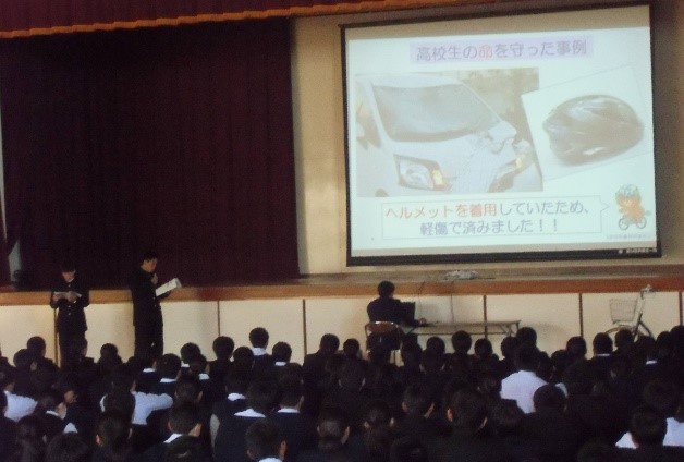 写真(県立浦和東高等学校の取り組み)