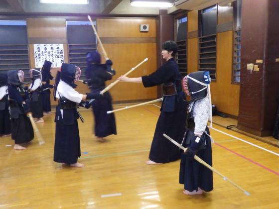 村山警部補